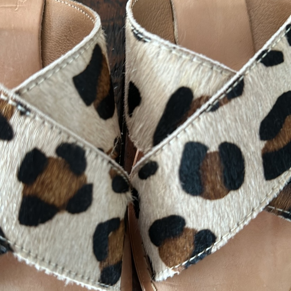 Unbridled ARiat sandals - Picture 4 of 6